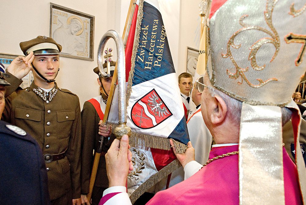 Poświęcenie sztandaru harcerskiego